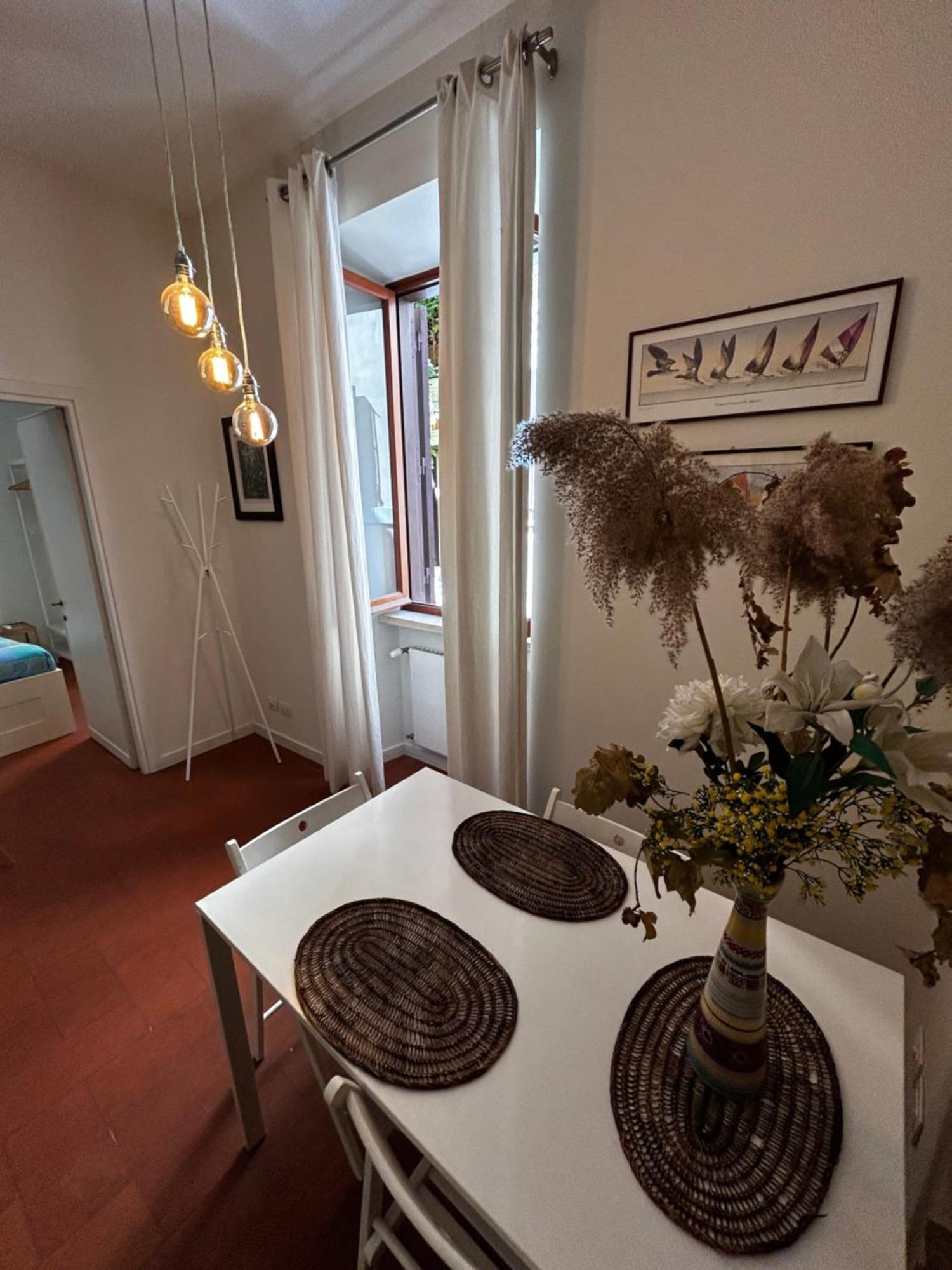 Colosseum Apartment - Your Cozy Roman Escape Екстер'єр фото