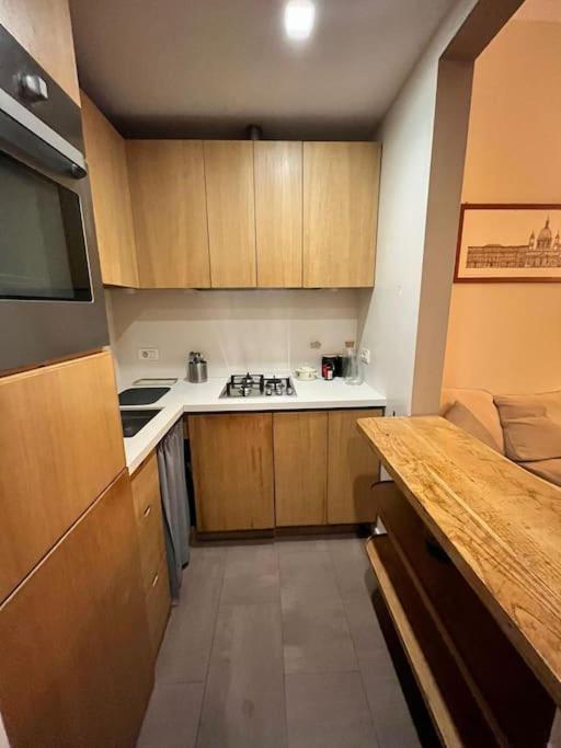 Colosseum Apartment - Your Cozy Roman Escape Екстер'єр фото