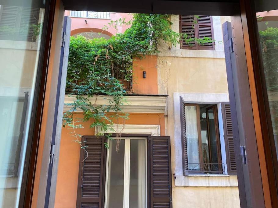 Colosseum Apartment - Your Cozy Roman Escape Екстер'єр фото